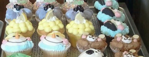 MONSTER CUPCAKES is one of 서울EATS♡.