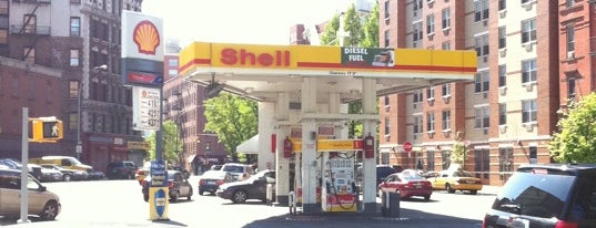 Shell is one of Tempat yang Disukai Pepper.