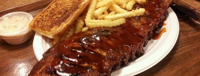 Gemato's Wood Pit BBQ is one of Lugares favoritos de Arm.
