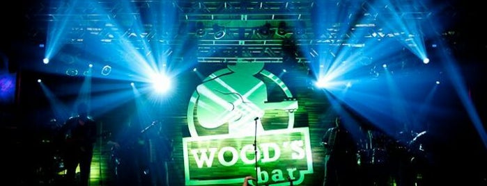 Wood's Bar is one of Casas noturnas SC.