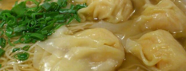 香港麺専家 天記 is one of 兵庫.