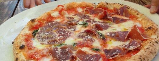 Enoteca Pizzeria Kagurazaka Stagione is one of 行ってみたいお店・場所（関東）.