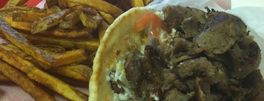 Chicago Gyros And Dogs is one of Dayton.