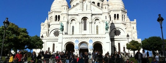 몽마르트르 is one of Paris Sightseeing.