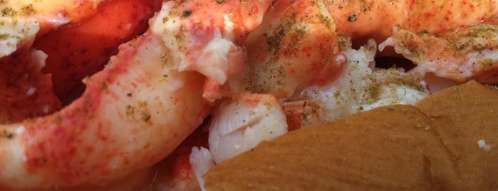Nauti Mobile - Luke's Lobster Truck is one of Our Favorite Food Trucks!.