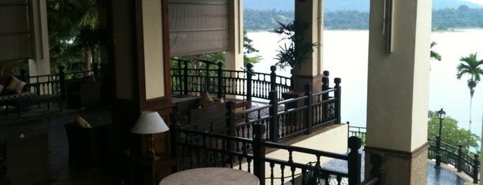 Lake Kenyir Resort & Spa is one of Terengganu Food & Travel Channel.