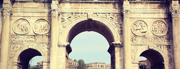 Триумфальная арка Константина is one of Rome, Italy.