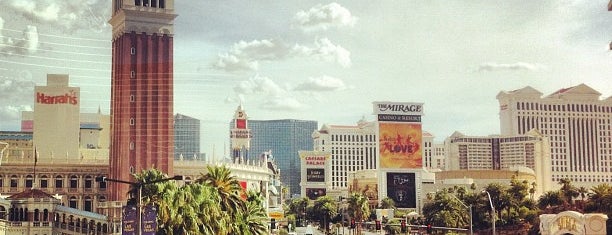 The Venetian Resort Las Vegas is one of Californ-I-A.