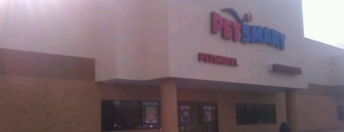 PetSmart is one of 🖤💀🖤 LiivingD3adGirl’s Liked Places.