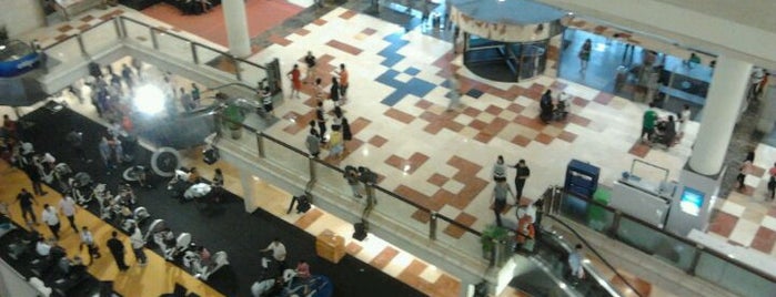 Sun Plaza is one of Ini Medan Bung #4sqCities.