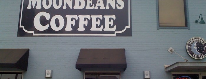 MoonBeans Coffee is one of Hangout Spots.