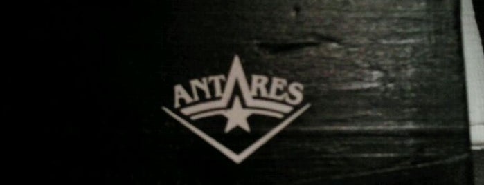 Antares is one of Get Drunk or Die Tryin'.