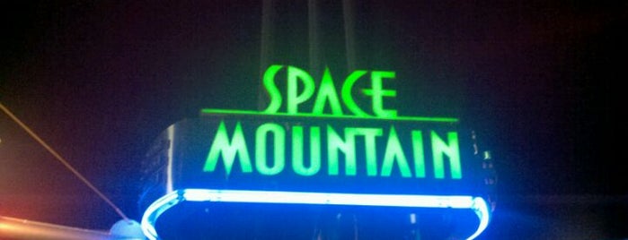 Space Mountain is one of Orlando Places.