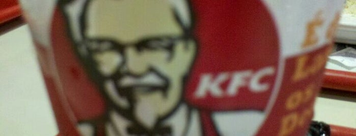 KFC is one of Comer bem....