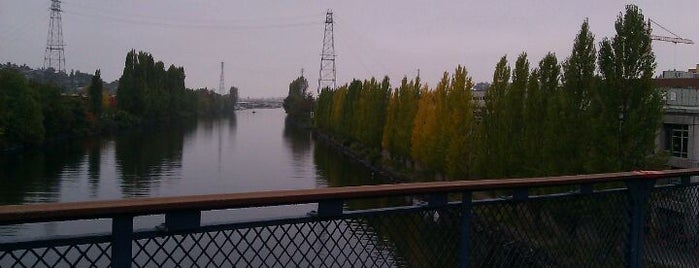 Aurora Bridge (George Washington Memorial Bridge) is one of Seattle Photography Locations.