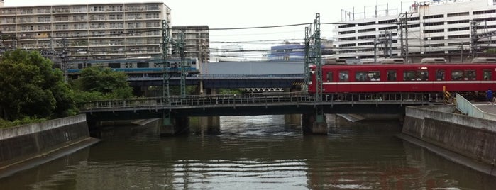 Manri Bridge is one of 橋のあれこれ.