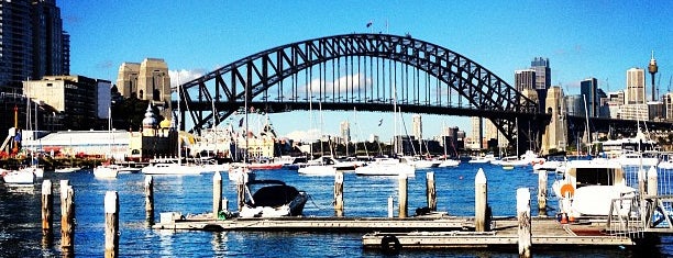 Lavender Bay Wharf is one of Stuartさんのお気に入りスポット.