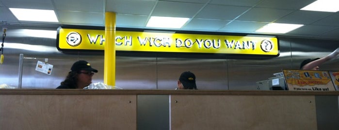 Which Wich? Superior Sandwiches is one of Lieux qui ont plu à ESTHER.