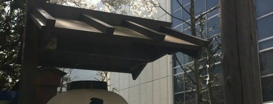 虎ノ門 金刀比羅宮 is one of 歴史的建造物(Tokyo).