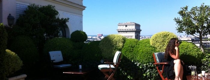 La Terrasse is one of Les cafés à Paris.