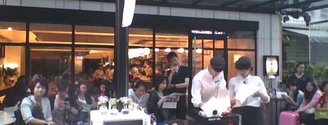 Melange Cafe is one of Taiwan favorites.