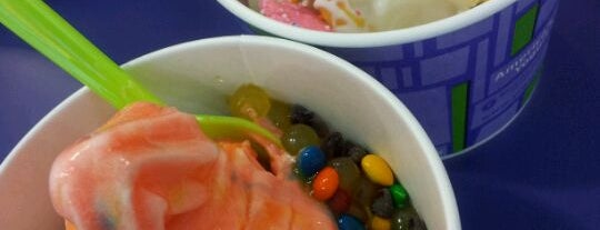 Yogurt Mountain is one of Faves.