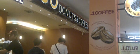 J.Co Donuts & Coffee is one of Mal Panakkukang & Panakkukang Square Makassar.