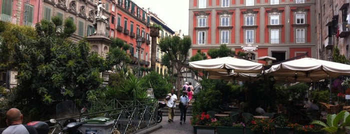 Piazza Vincenzo Bellini is one of Il MIO Centro Storico (Naples).