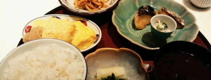むろ多 is one of Solid Lunch Options in Kitashinchi Under ¥1,000.