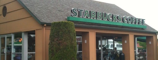 Starbucks is one of สถานที่ที่ Earl ถูกใจ.
