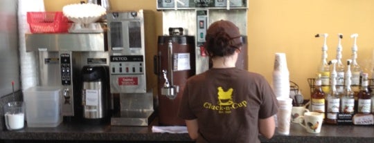 Cluck-n-Cup is one of Lugares favoritos de Anika.