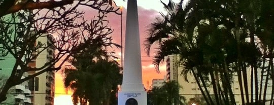 Obelisco is one of Diversão.