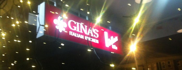 Gina's Italian Kitchen is one of Rich'in Kaydettiği Mekanlar.