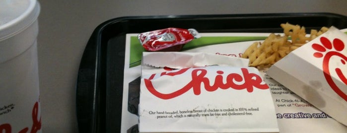 Chick-fil-A is one of Chaz : понравившиеся места.