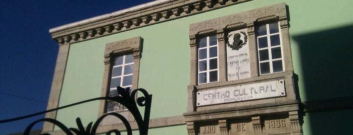 Casa da Cultura is one of สถานที่ที่ Roi ถูกใจ.