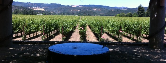 Heitz Cellar Winery is one of Wine Country Recs from Friends.