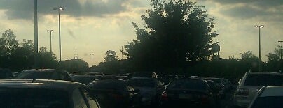 Cumberland Mall Parking Lot is one of All-time favorites in United States.