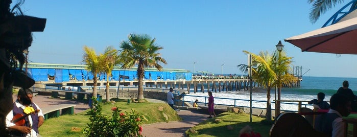 Malecon El Puerto de La Libertad is one of Tempat yang Disukai Eugenia.