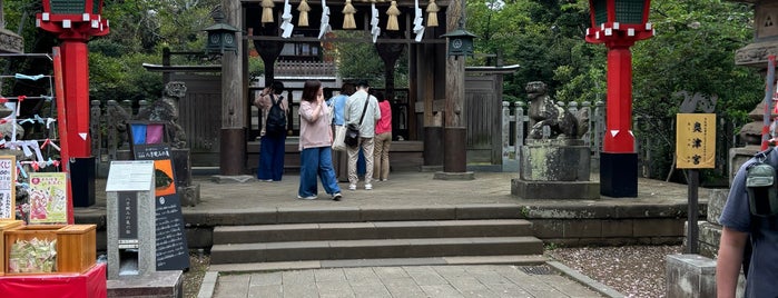Okutsunomiya is one of 日本の神社(゜゜)(。。)x2_パンx2_(゜゜)(。。)x1.
