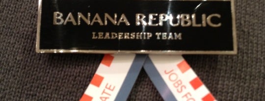 Banana Republic is one of Tempat yang Disimpan Nathan.