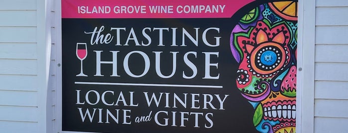 Island Grove Wine Company Tasting House is one of Micanopy Florida.