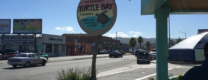 Turtle Bay Taqueria is one of สถานที่ที่บันทึกไว้ของ Kimberly.