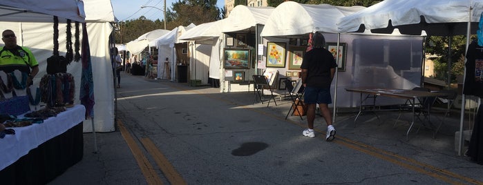Brookhaven Arts Festival is one of Locais curtidos por Chester.