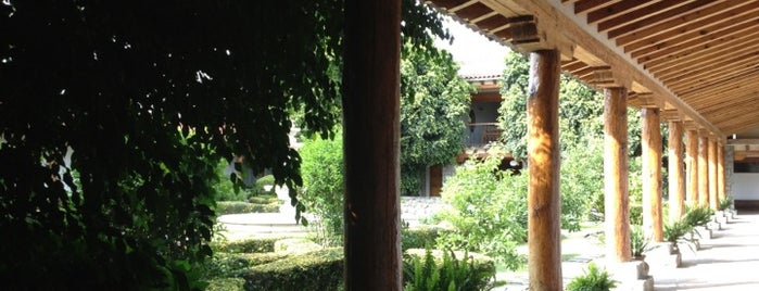 Hacienda Cantalagua Hotel & Country Club is one of Lieux sauvegardés par Moni.