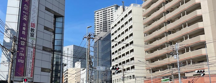 平沼商店街 is one of 横浜.