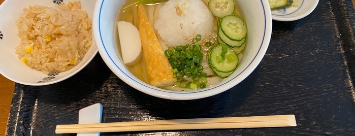 うどん 豊前房 is one of Locais salvos de yåsü.