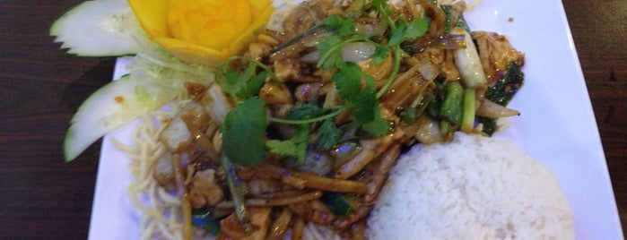 Amango: Vietnamese Phở Restaurant is one of Locais curtidos por Brittany.