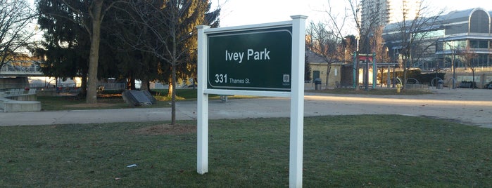 Ivey Park is one of Sara 님이 좋아한 장소.