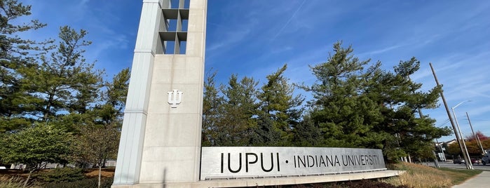 IU School of Journalism at IUPUI is one of To SU.