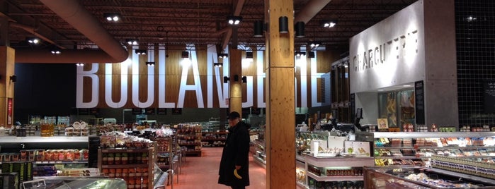 Provigo Le Marché is one of Pierre-Alexandreさんのお気に入りスポット.